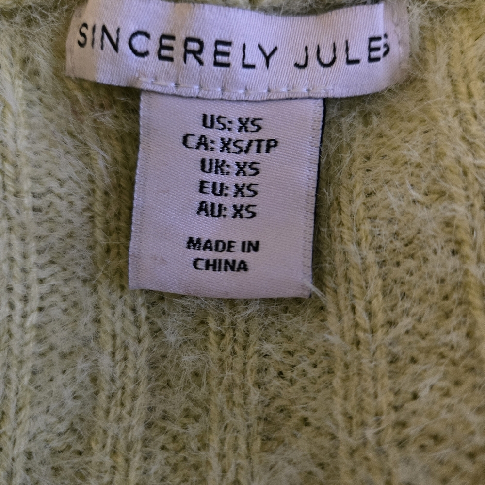 Cardigan - Picture 7 of 9